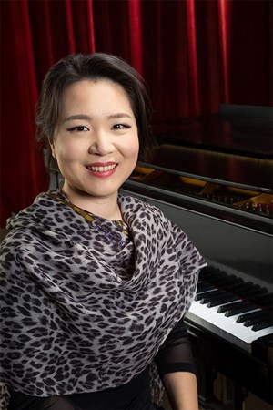 Hyun Kim, Organist